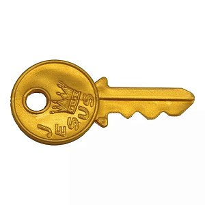 Chave Jesus Vitória em Plástico Dourado – Material para Campanhas Cristãs