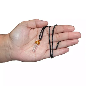 Colar Pingente Mezuzá Porta Óleo de Unção com Cordão