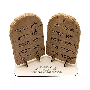 Tábuas dos Dez Mandamentos com Base – Decoração Bíblica