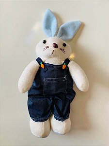 Coelho - Menino Jardineira