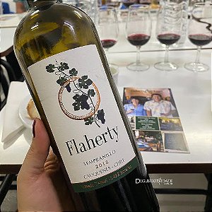 Vinho Tinto Flaherty Carmenere 2020