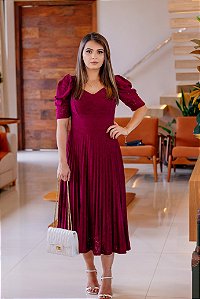 Vestido em Lese com Elastano e Saia Plissada