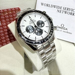 Omega Speedmaster Silver Snoopy Ref. 310.32.42.50.02.001