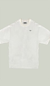 Camiseta Oversized Básica off white