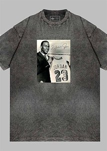 Camiseta Estonada Streetwear Michael Jordan Apresentação