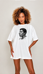 Camiseta Leci Brandão