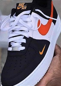 Air Force Customizado Preto e laranja