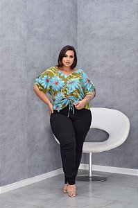 Blusa estampada laço ajustável plus size