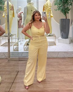 Macacão Solare Amarelo Plus Size