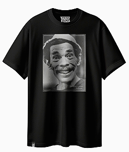 Camiseta Básica Seu Madruga