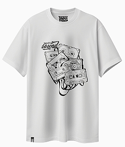 Camiseta Básica Fitas K7