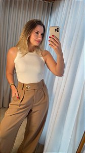 Regata canelada branca