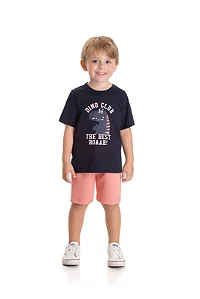 Conjunto Infantil Masculino com Camiseta Marinho Dinossauro e Bermuda em Moletinho TMX Kids