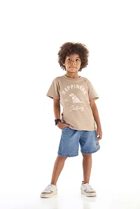 Camiseta Infantil Masculina Bege com Listras Brancas Quimby