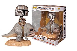 Funko Pop Mandalorian 358 The Mandalorian on Blurrg