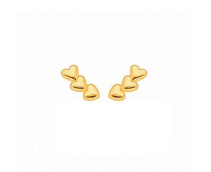 BRINCO PEQUENO TRÊS CORAÇÕES LISOS BANHADO A OURO