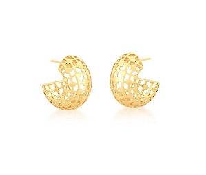 MEIA ARGOLA TRABALHADA VAZADA BANHADA A OURO