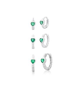 TRIO DE ARGOLAS COM CORAÇÃO ESMERALDA BANHADO A RÓDIO