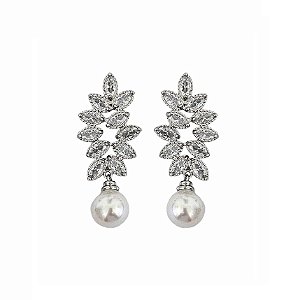 BRINCO FOLHAS CRAVEJADAS COM PÉROLA EM PÊNDULO BANHADO A RÓDIO BRANCO