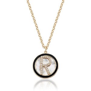 COLAR LONGO COM PINGENTE INICIAL EM MADREPÉROLA BANHADO A OURO