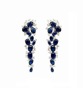 BRINCO EM PÊNDULO COM ZIRCÔNIAS CRISTAIS E TOPÁZIO BANHADO A RÓDIO BRANCO