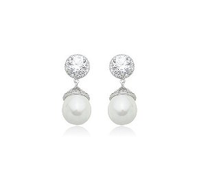 BRINCO DE PÉROLA EM PÊNDULO COM ZIRCÔNIAS REDONDA BANHADO A RÓDIO