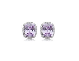 BRINCO RETANGULAR LAVANDA COM CRAVAÇÃO LATERAL BANHADO A RÓDIO BRANCO