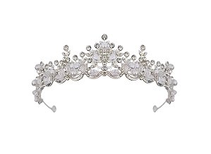 COROA PRINCESA CRAVEJADA COM PÉROLAS PRATEADA