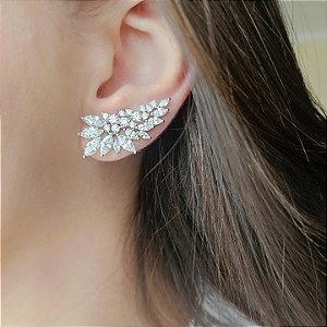 Brinco Ear Cuff Cravação Navete Banhado a Ródio Branco