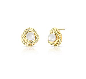 Brinco Flor Cravejada com Pérola Central Banhado a Ouro 18k