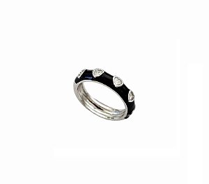 ANEL ESMALTADO NEGRO COM CORAÇÕES CRISTAIS BANHADO A RÓDIO BRANCO
