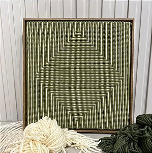 Quadro bordado verde  40x40 moldura de madeira - Ateliê Borderô
