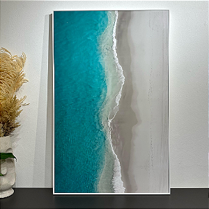 Quadro decorativo Mar verde medida 0,70x1,10. Tela em Canvas Fineart e moldura filete branca.