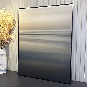 Quadro decorativo Abstrato Neutro. Medida 79x90cm Canvas com moldura filete preta.