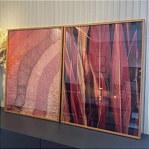 Conjunto com 2 quadros Floral terracota. Medida 65x85cm cada Impressão fotográfica, vidro incolor e moldura madeira freijó.