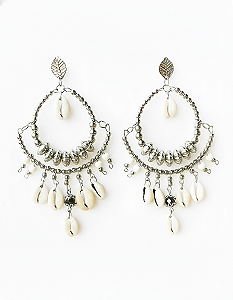 Brinco búzios natural níquel