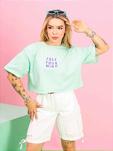 CROPPED CAMISETA VERDE MAX FREE YOUR MIND
