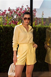 Short alfaiataria amarelo Cinthia