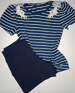 T-shirt listrada com renda Lily Belle 08529
