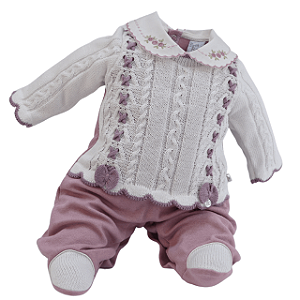 Macacão de Bebê Feminino de Tricô Lilás e Off da Beth Bebê