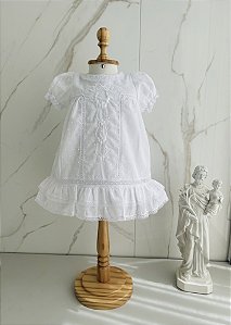 Vestido branco Poá bordado com pérolas - batizado