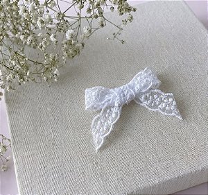 Laço em renda P - branco