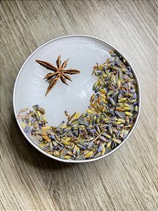 Vela de Lavanda na Latinha