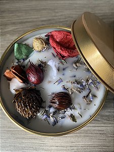 Vela Vegana na Lata de Lavanda