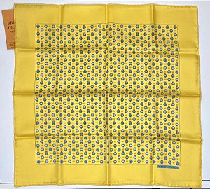 HERMÈS LENÇO AMARELO EM SEDA