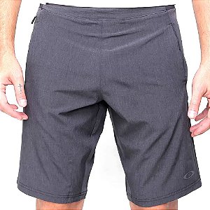 Shorts Oakley Logo Trn Pro Cinza Escuro Masculino