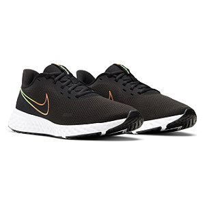 Tenis Nike Revolution 5 Preto/Laranja Masculino