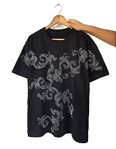 Camiseta Arabesco