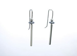 BRINCO RAYO PEQUENO HEMATITA