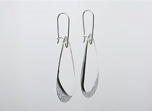 BRINCO MARINA GOTA TEXTURA